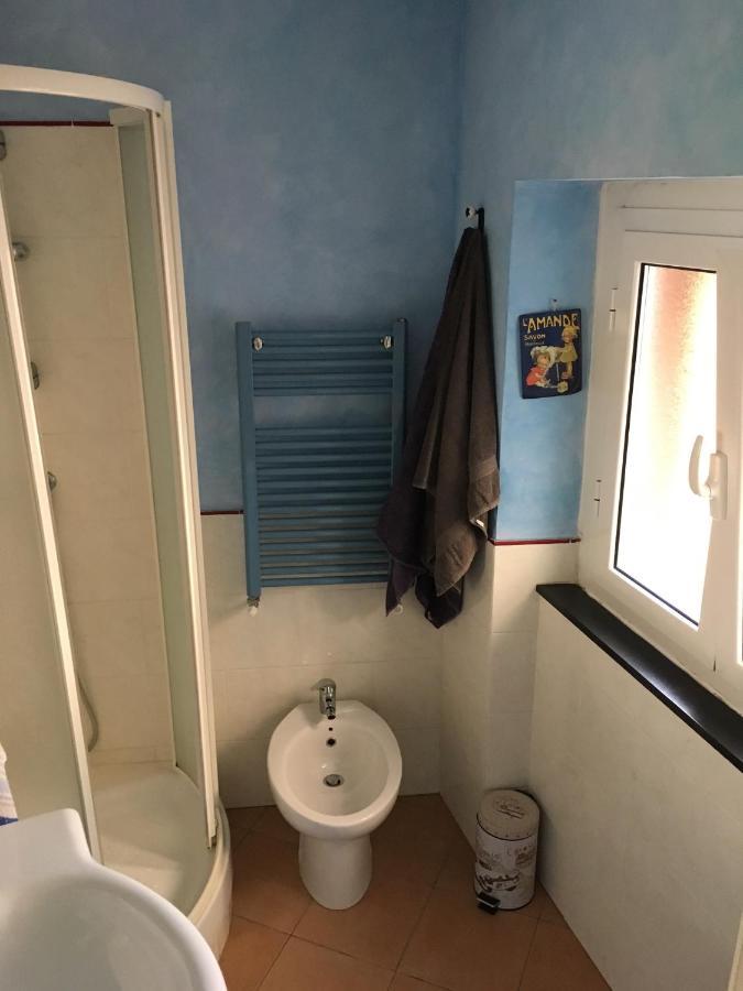 Romantic Sea View Flat In Genova Bagian luar foto