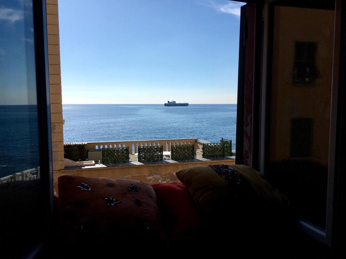 Romantic Sea View Flat In Genova Bagian luar foto