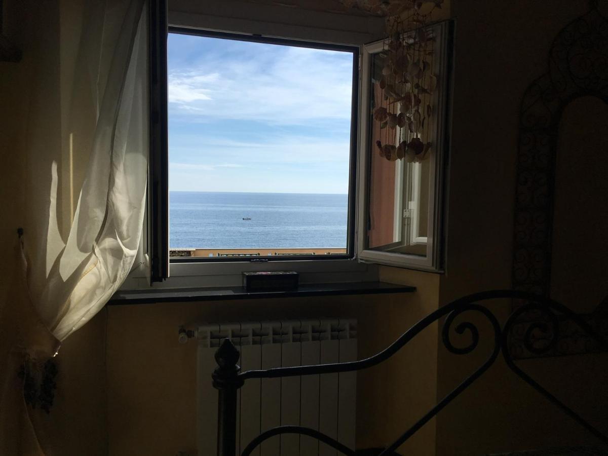 Romantic Sea View Flat In Genova Bagian luar foto